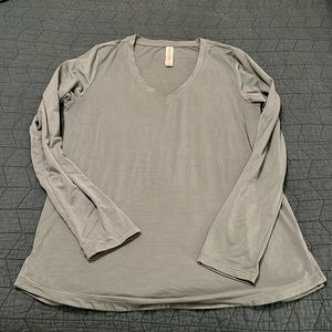 Athleta, Long Sleeve V-Neck Tee. Size Small. Super soft. Like New.